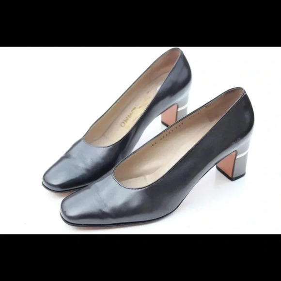 Salvatore Ferragamo pumps - Picture 4 of 7